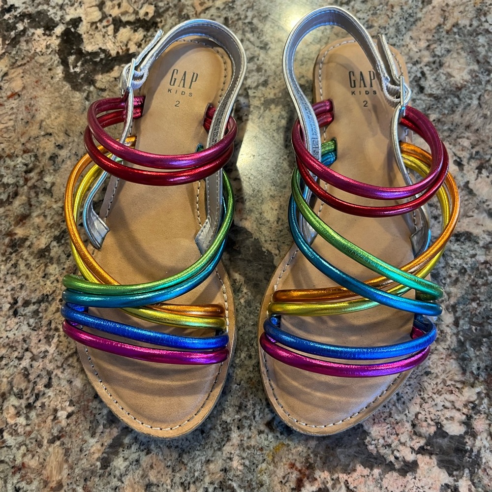 GAP Rainbow sandals. Size 2.